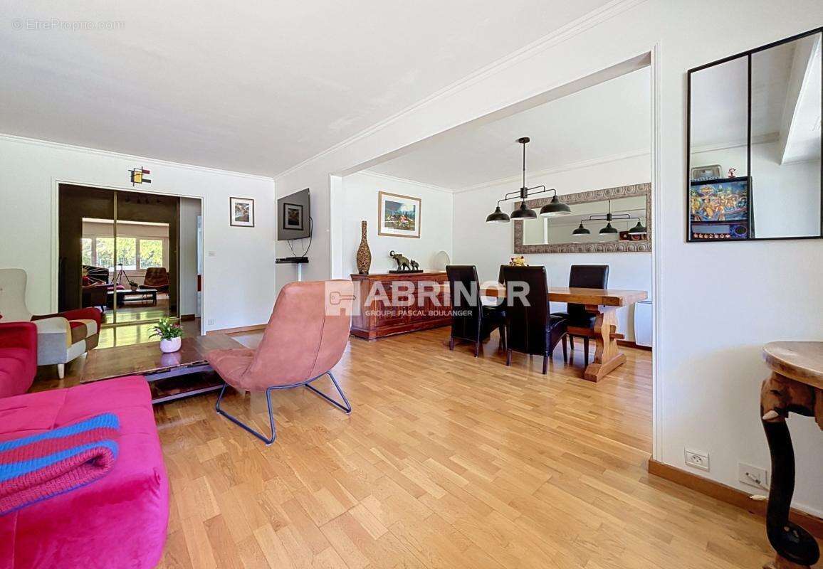 Appartement à MARCQ-EN-BAROEUL