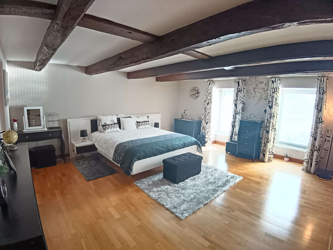 Maison à SAINT-AUBIN-DES-PREAUX