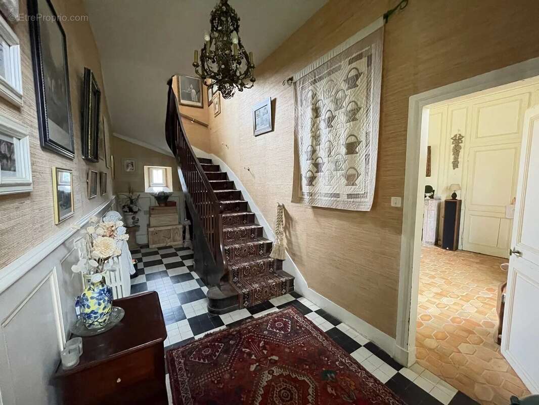 Maison à PLOUER-SUR-RANCE