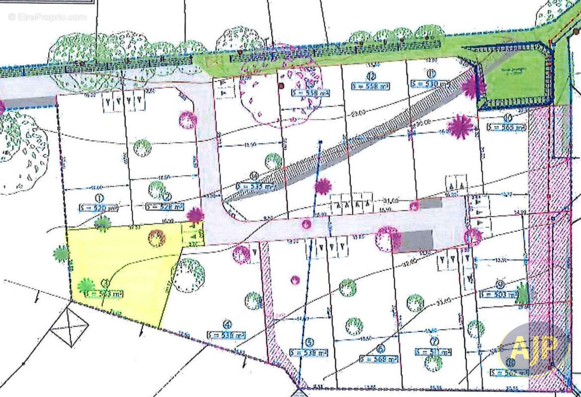 Terrain à SAINTE-GEMMES-D'ANDIGNE