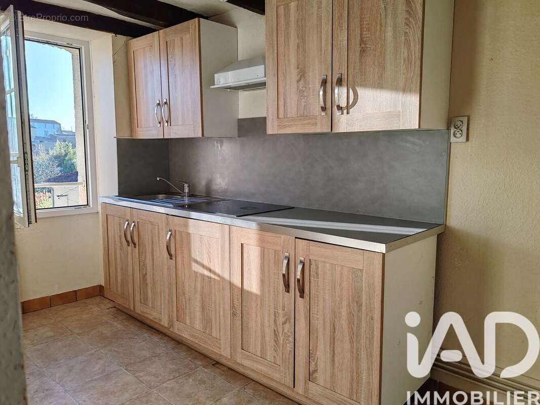 Appartement 180 m² à Cernusson  - photo 4