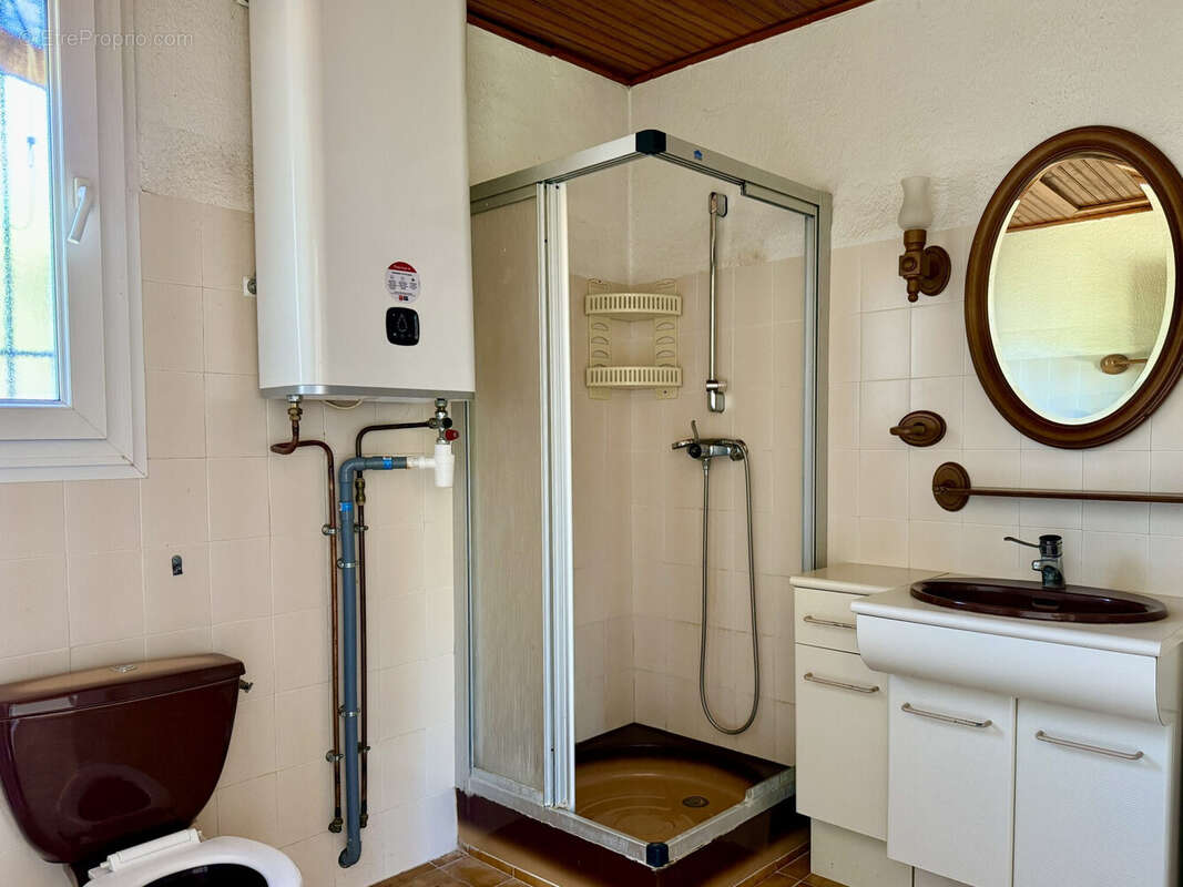 Maison 72 m² à Cereste  - photo 9