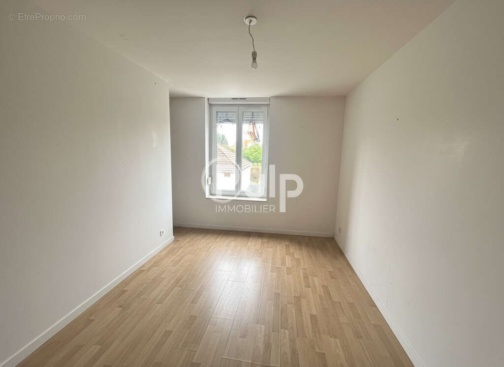 Appartement à BILLY-MONTIGNY