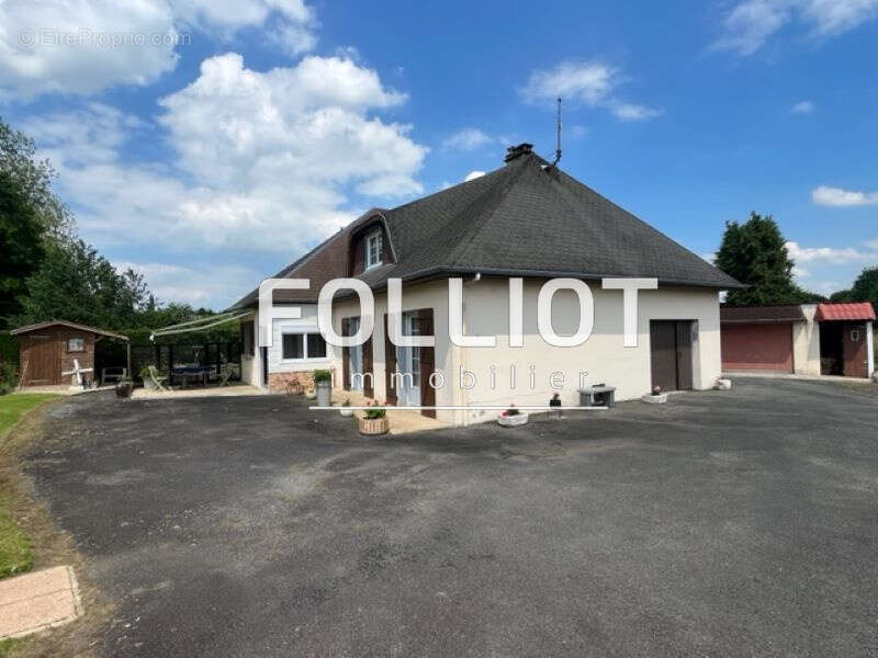 Maison à SOURDEVAL