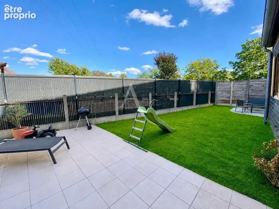 Maison Chaingy 3 chambres jardin garage . - photo 8
