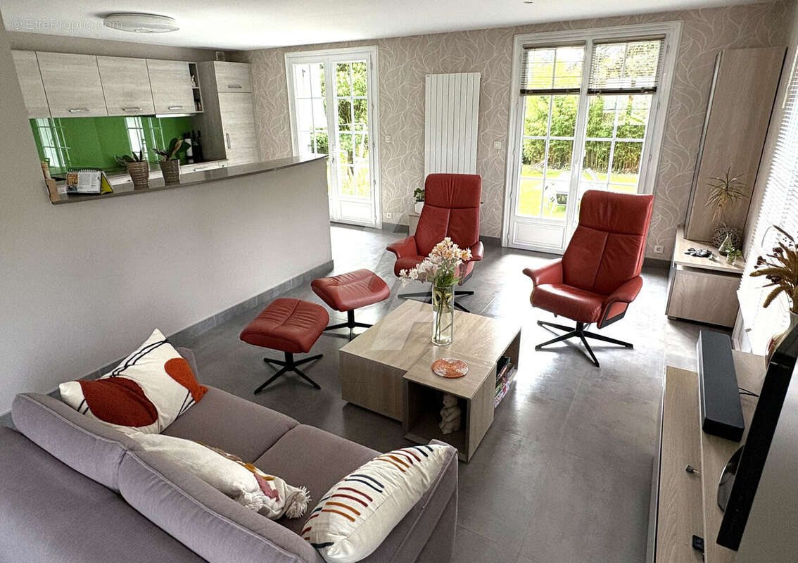 Maison 175 m² à Treillieres  - photo 2