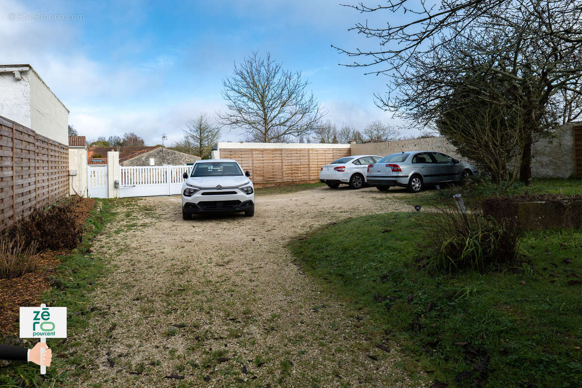 Maison à SAINT-VAIZE