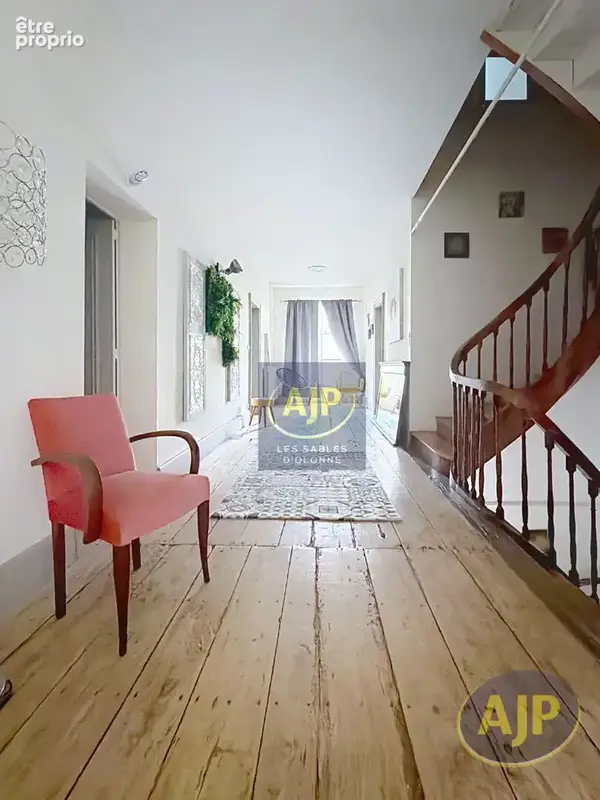 AGEN, Maison de caractère au coeur du village  de LAYRAC, 320 m² habitables - photo 8