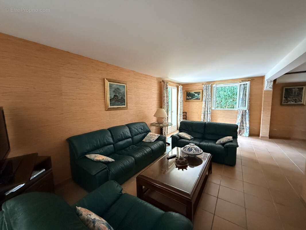 Maison à SAINT-RAPHAEL