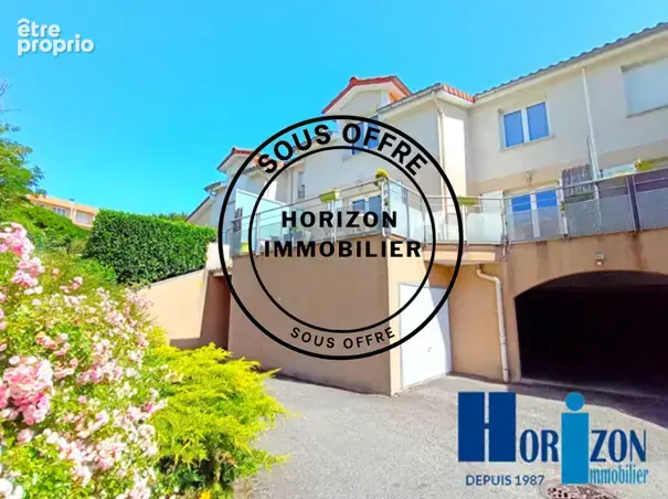 Appartement à ROCHE-LA-MOLIERE