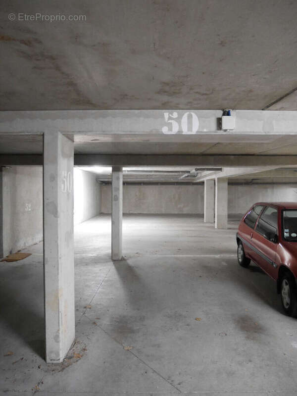 Appartement à LE MESNIL-ESNARD