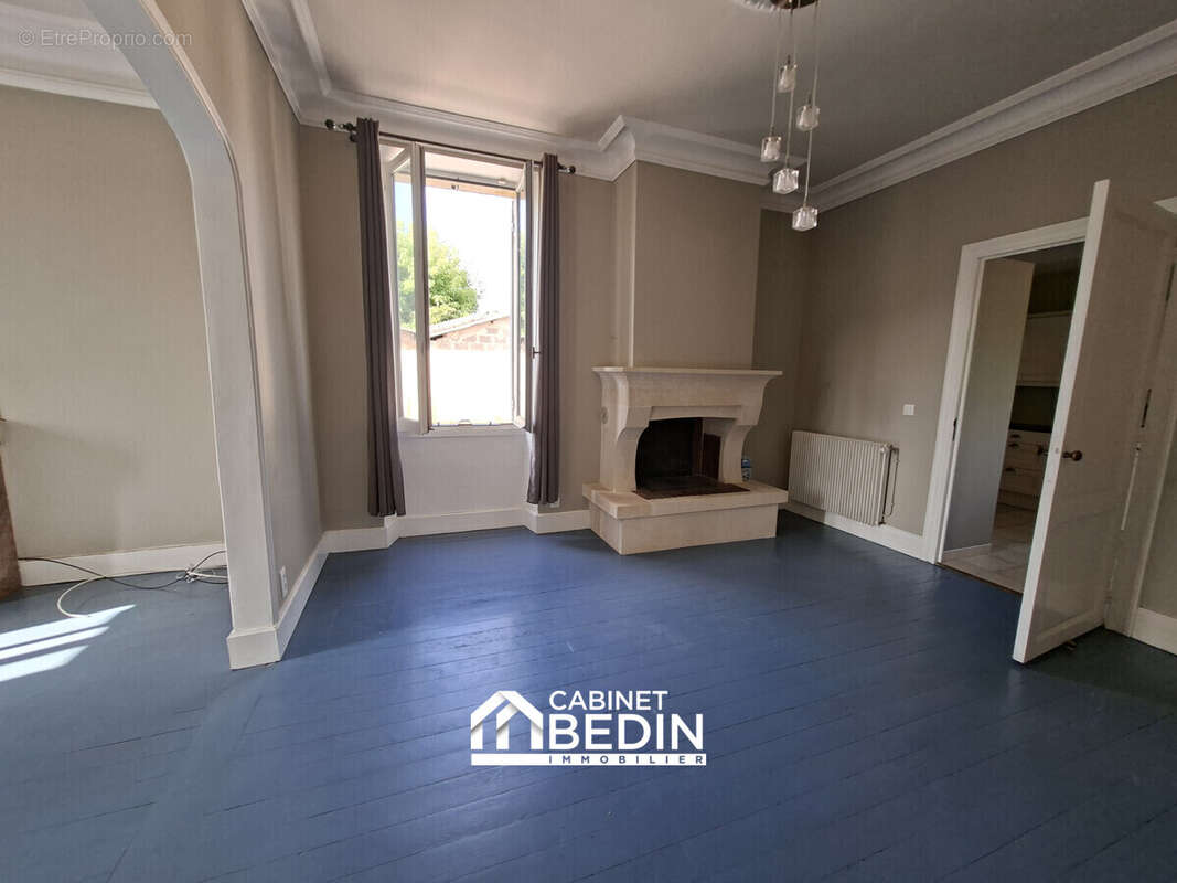 Maison 202 m² à Langon  - photo 5