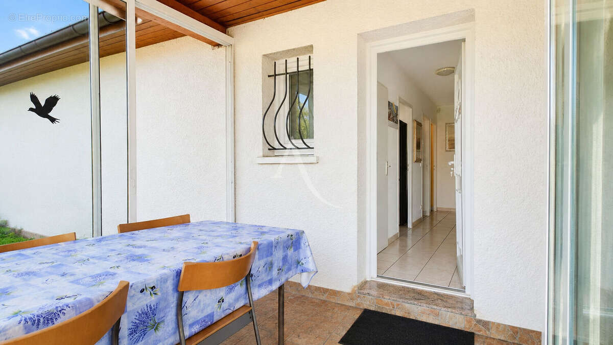 Maison individuelle de 126 m² avec sous-sol complet à Beaumont, au pied du Salève - photo 2