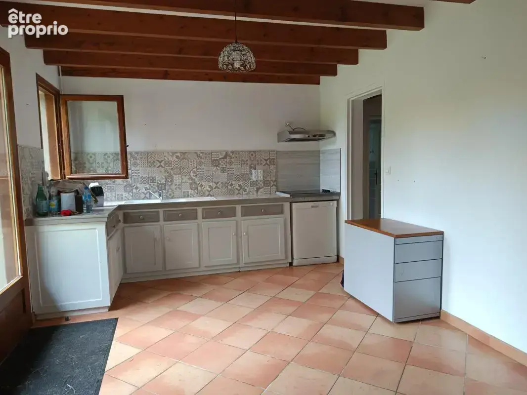 Propriété d'Exception : 2 Maisons, 450 m² de Dépendances et 6 Hectares de Terres - photo 9