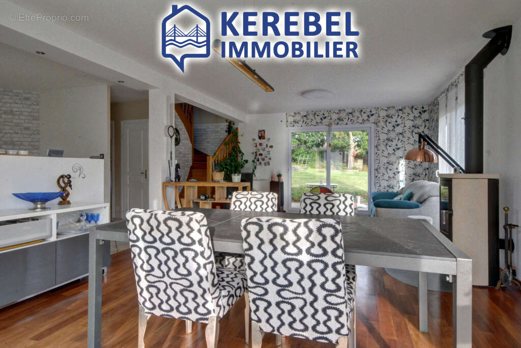 Maison à LOGONNA-DAOULAS