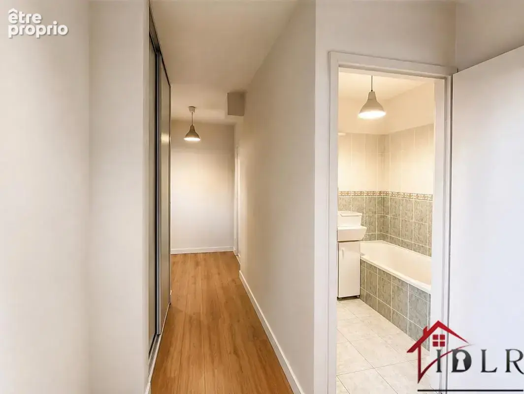 SCHILTIGHEIM   Appartement 3 pièces de 65 m2 avec balcon - photo 6