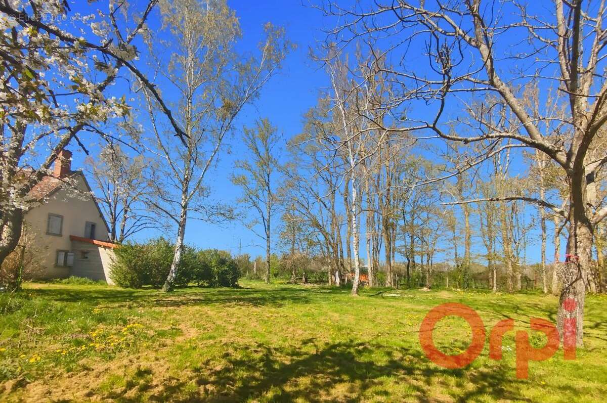 Maison à ISLE-ET-BARDAIS