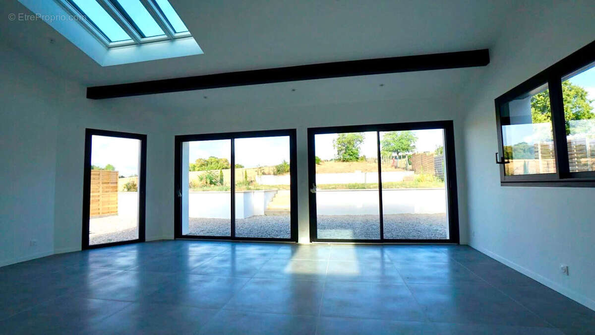 Maison rénovée Gargenville 185 m2 - photo 6
