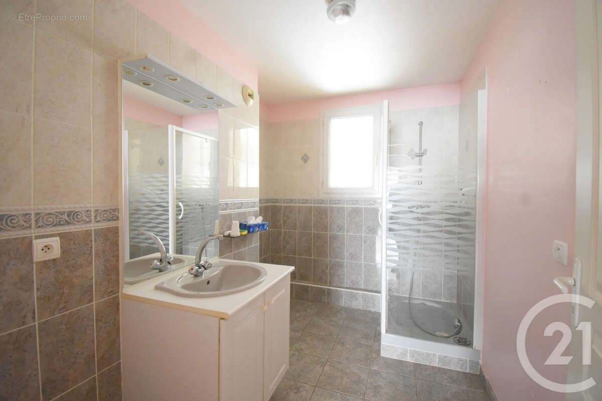 Appartement à VICHY