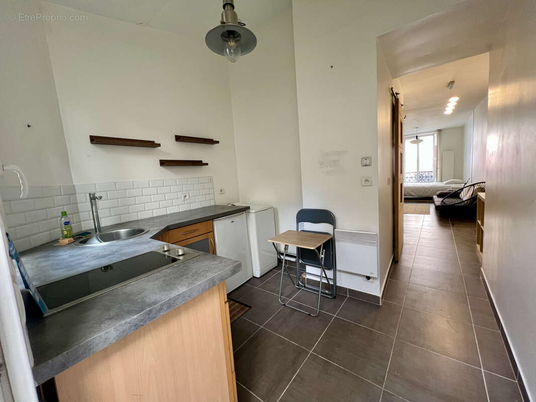 Appartement à PARIS-14E