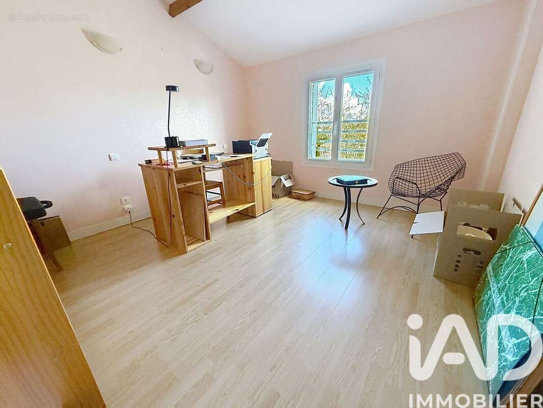 Photo 6 - Maison à VASLES