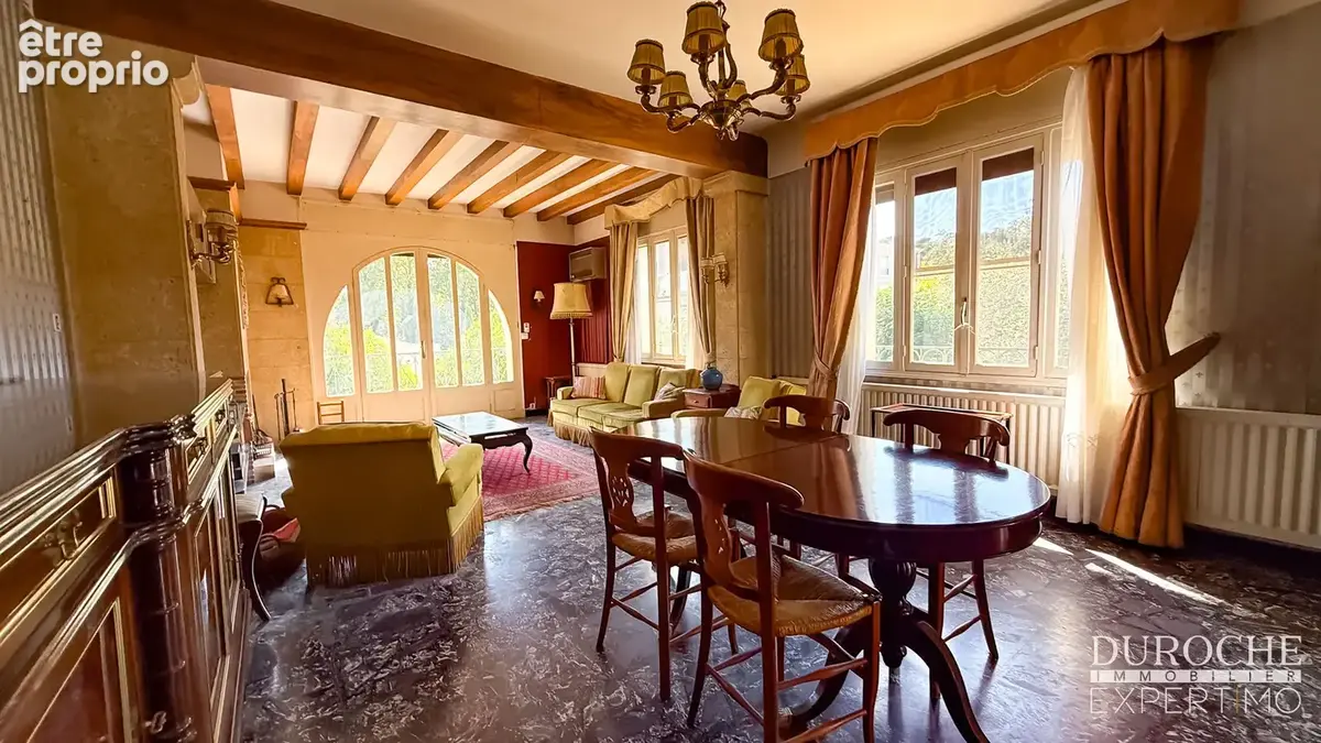 Maison bourgeoise à vendre à Orange   Beaux volumes, grand garage et jardin - photo 6