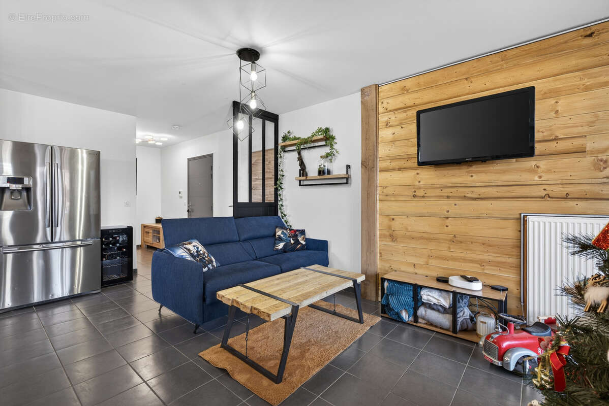 Appartement à MURES