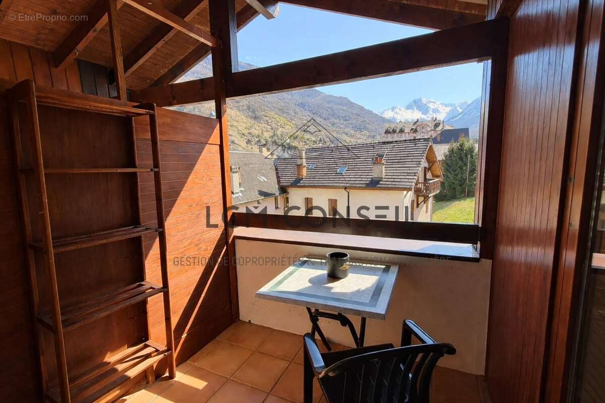 Appartement à BRIDES-LES-BAINS