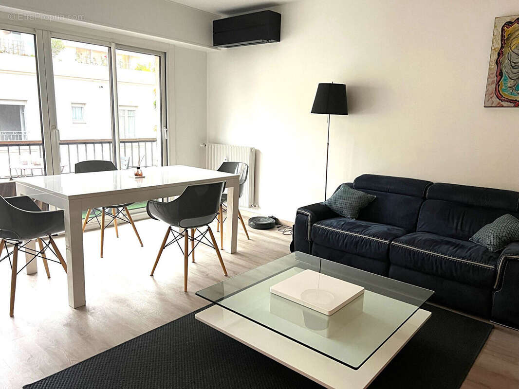 Appartement à HYERES
