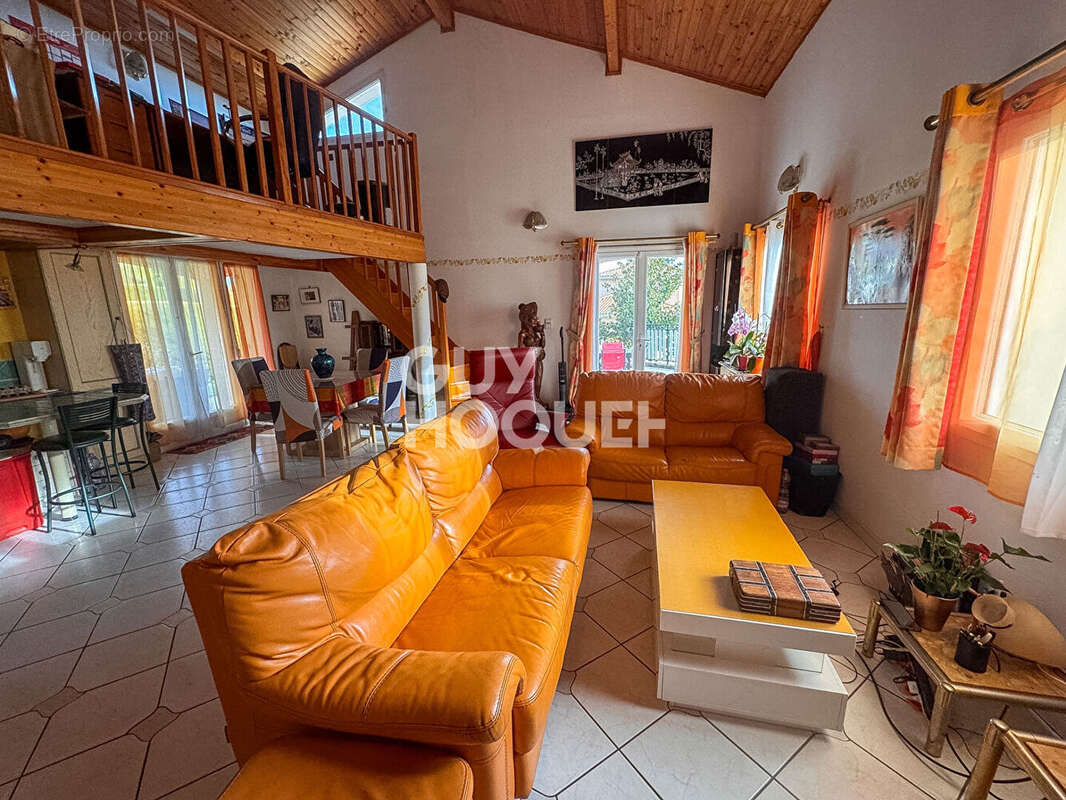 Maison à VILLETTE-DE-VIENNE