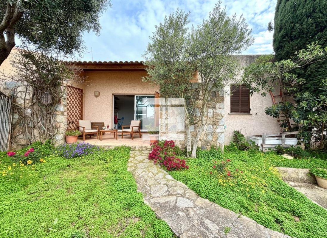 Appartement à LUMIO