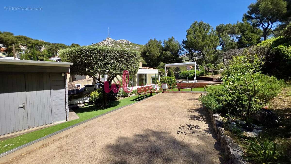 Maison à MARSEILLE-9E