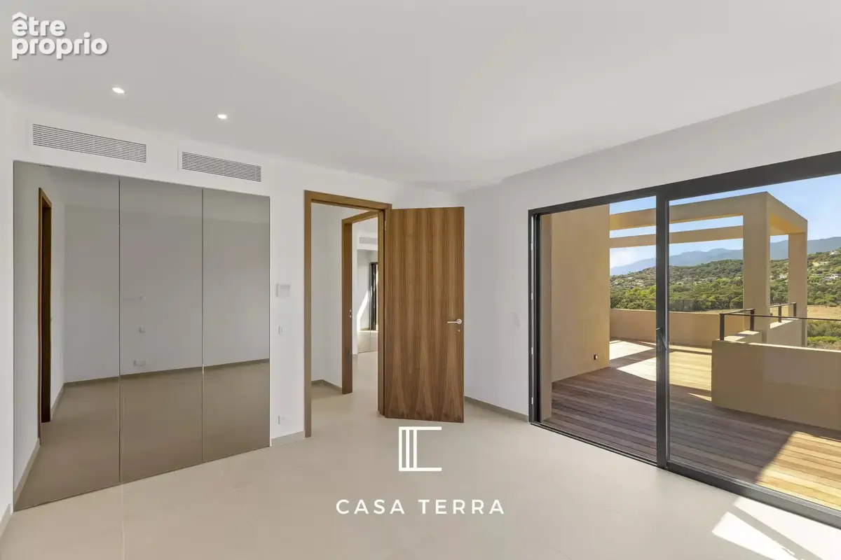 VÉDA - Villa neuve avec vue dégagée, piscine et garage / Cabanon - photo 20