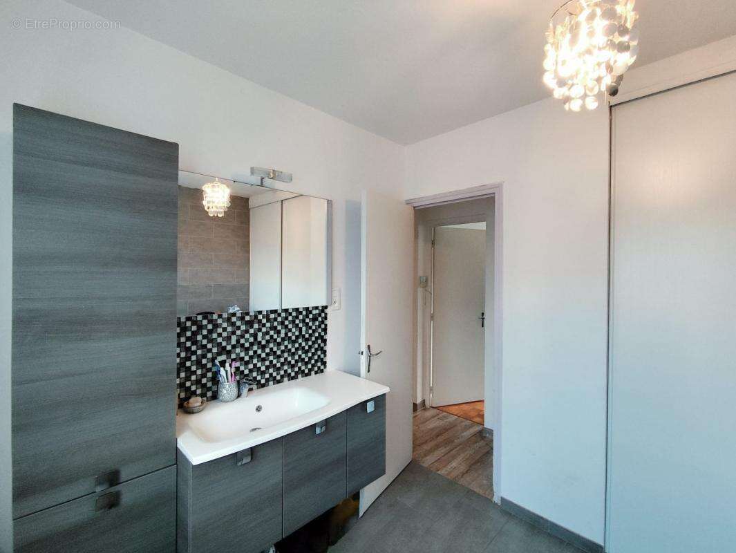 Maison à MAINVILLIERS