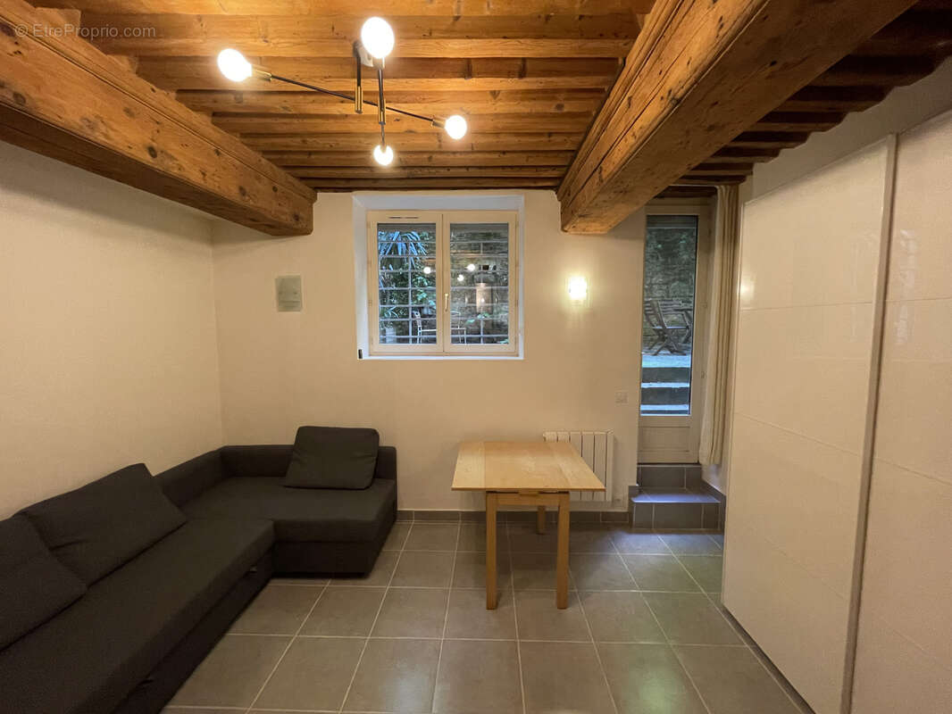 Appartement à LYON-1E