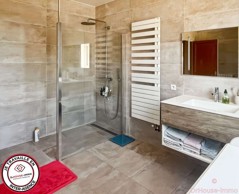 Maison à LUSIGNY-SUR-BARSE