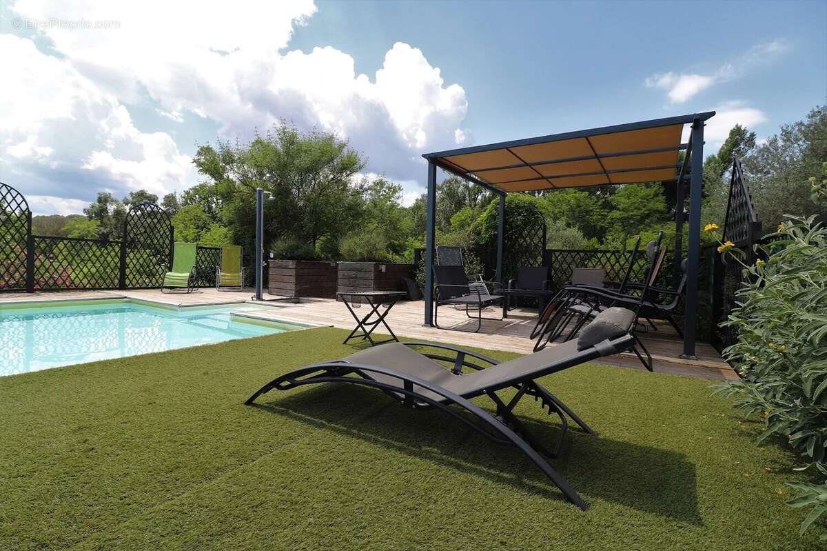 Maison à SAINT-MARTIN-DE-VALGALGUES