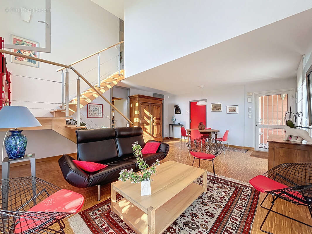 Maison à VELARS-SUR-OUCHE