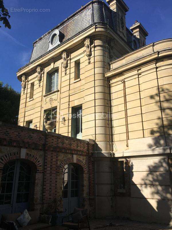 Maison à LOUVECIENNES