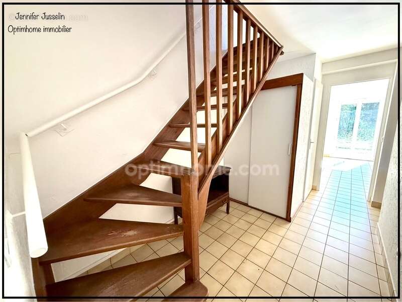 Maison à VETRAZ-MONTHOUX