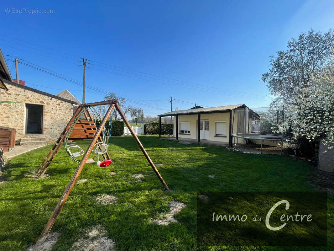 Maison à MONTMIRAIL