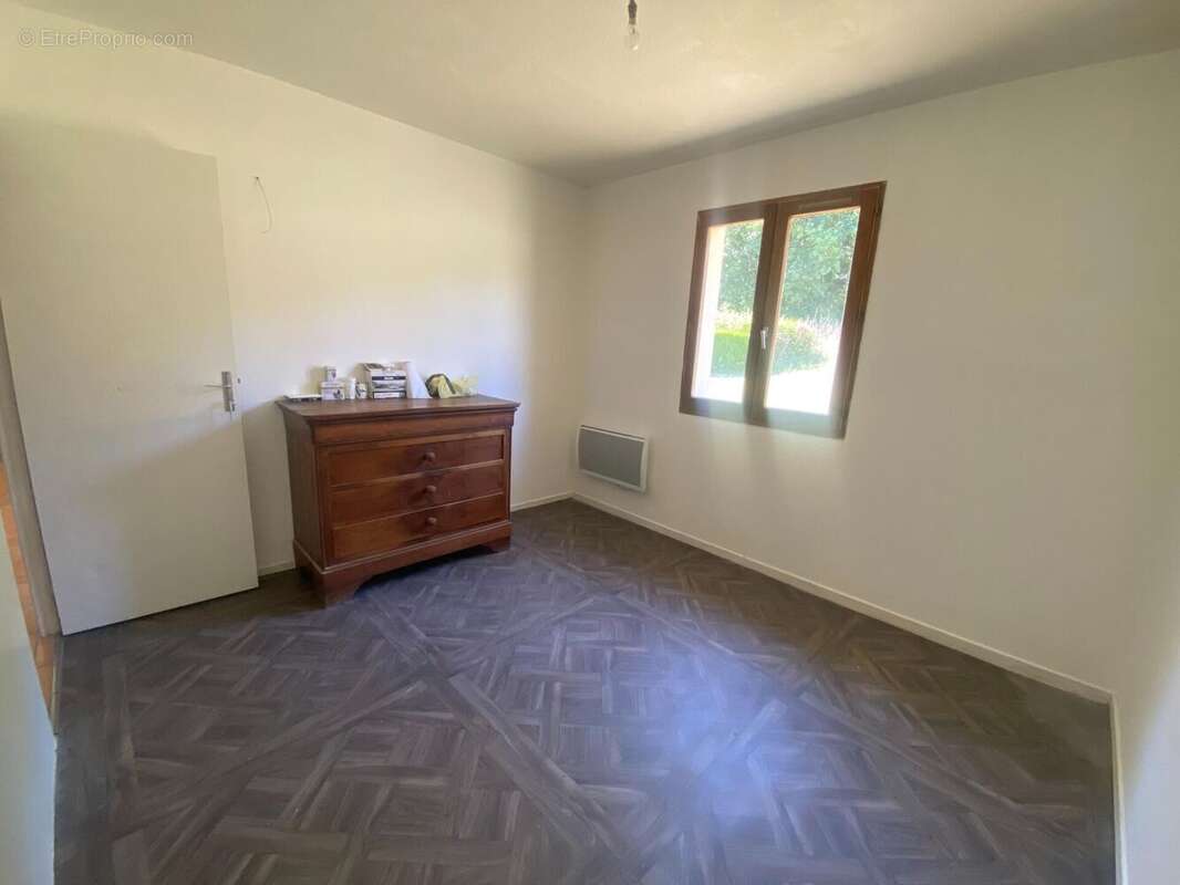 Maison 81 m² à Le Vigean  - photo 8