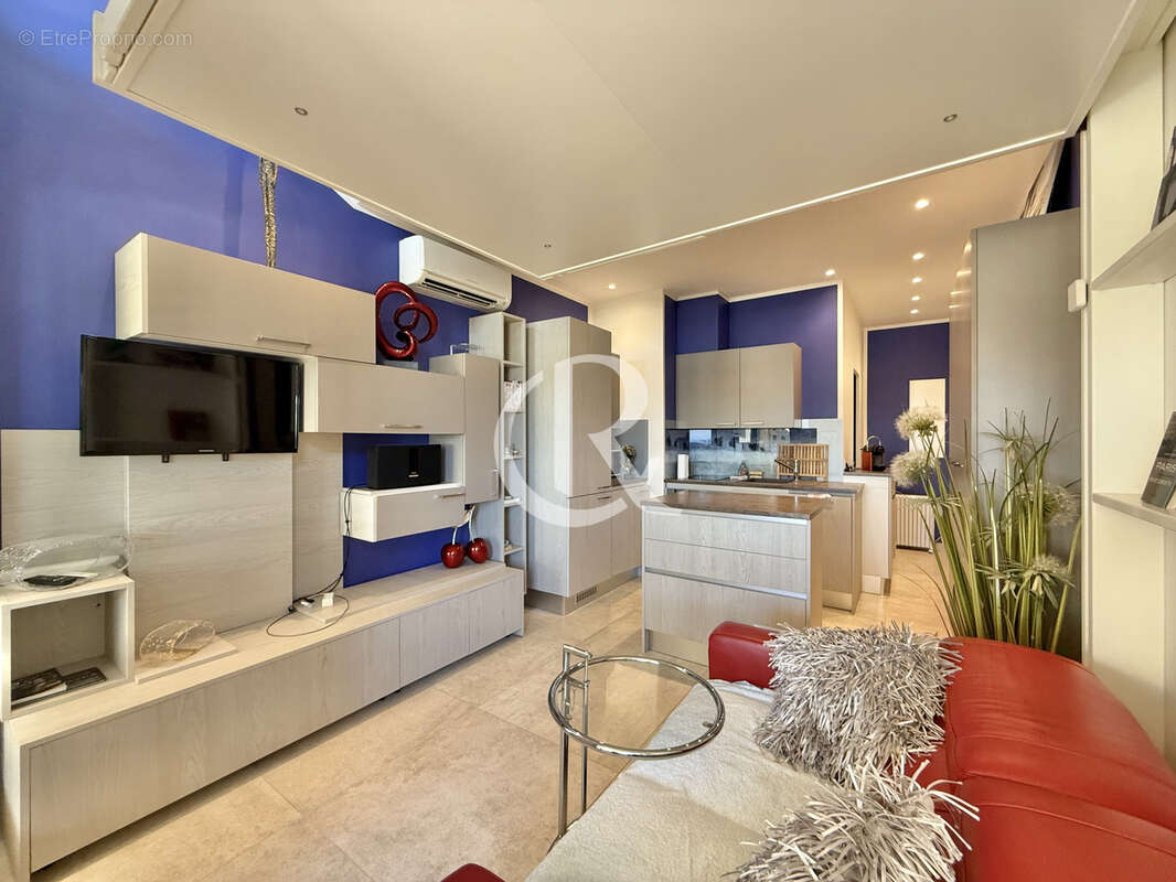 Appartement à HYERES