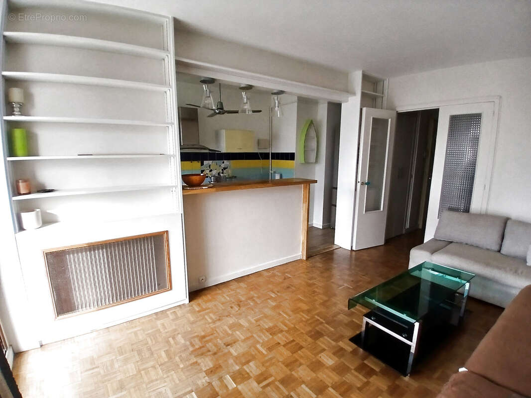 Appartement à PARIS-12E