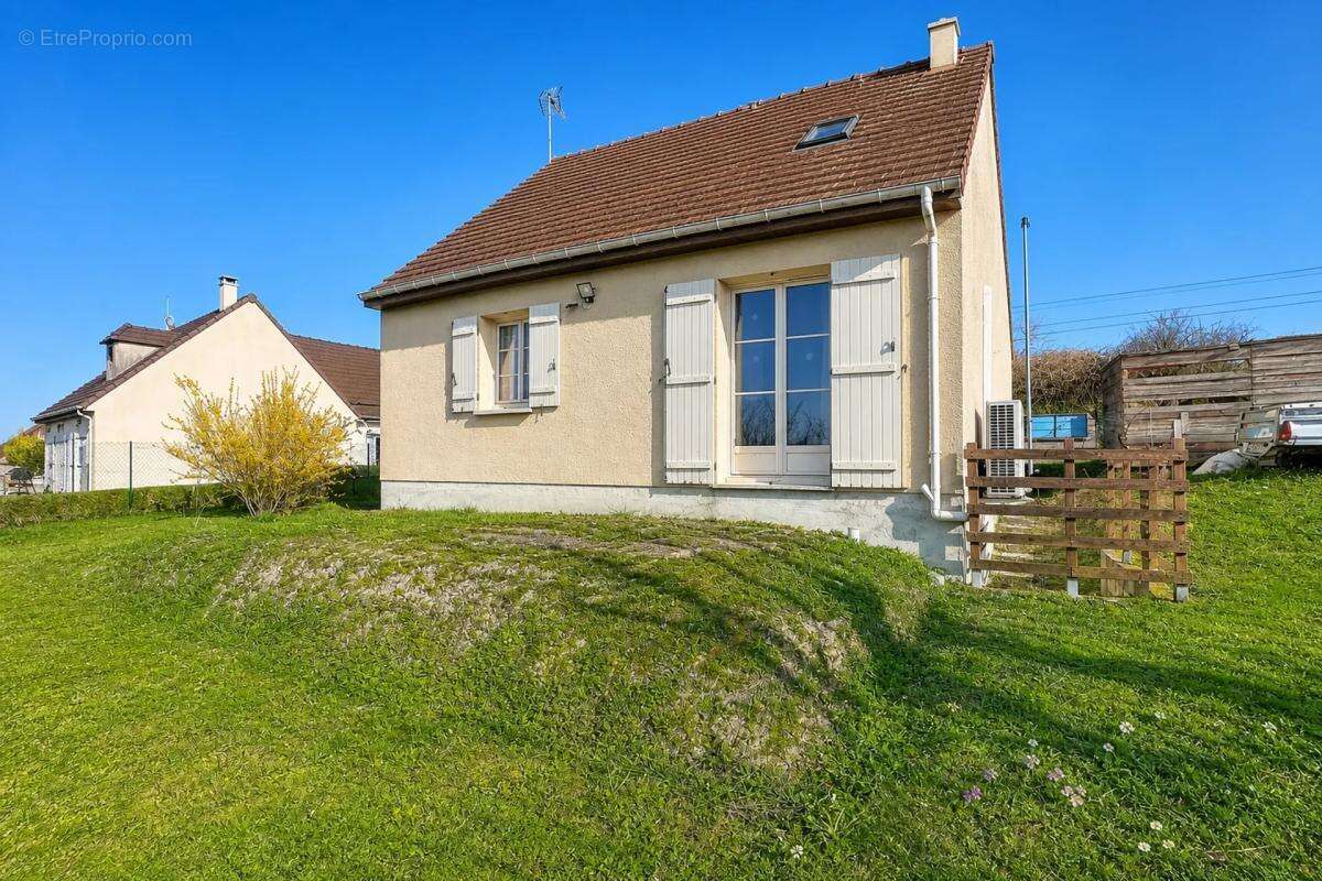 Maison à CHAMPIGNY