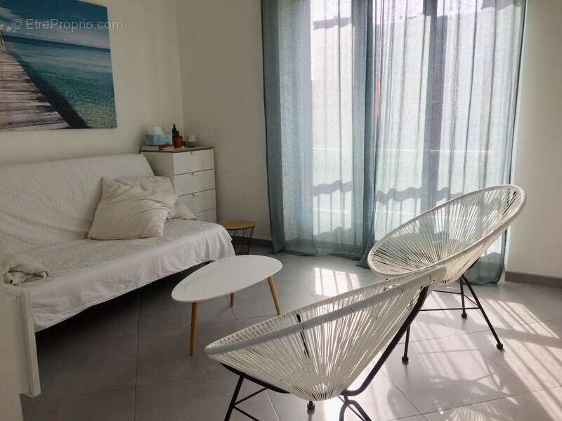 Appartement à MARSEILLE-2E