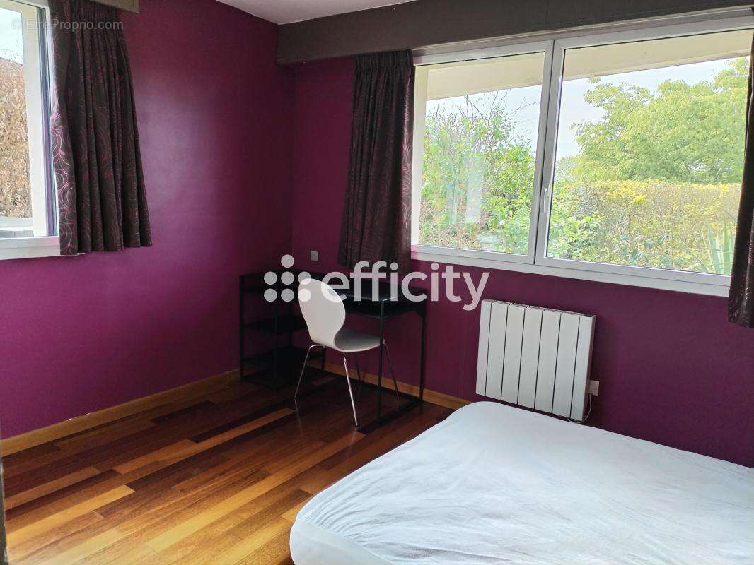 Maison à MAGNY-LES-HAMEAUX