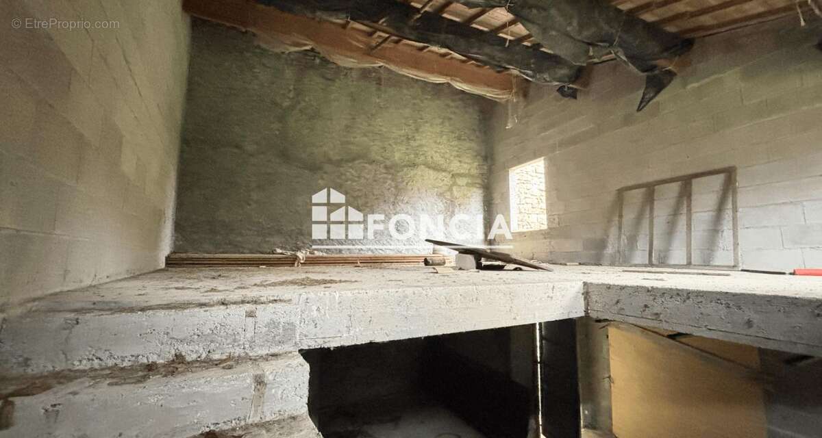 Appartement à LAVAUSSEAU