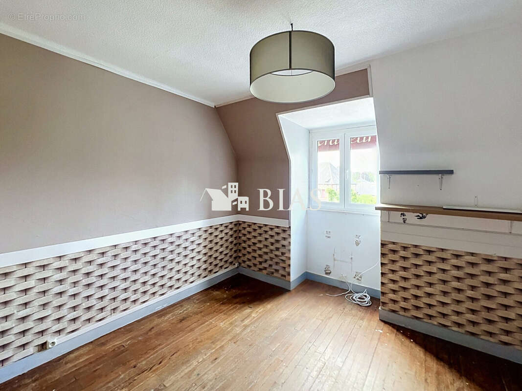 Maison 179 m² à Nassandres  - photo 5