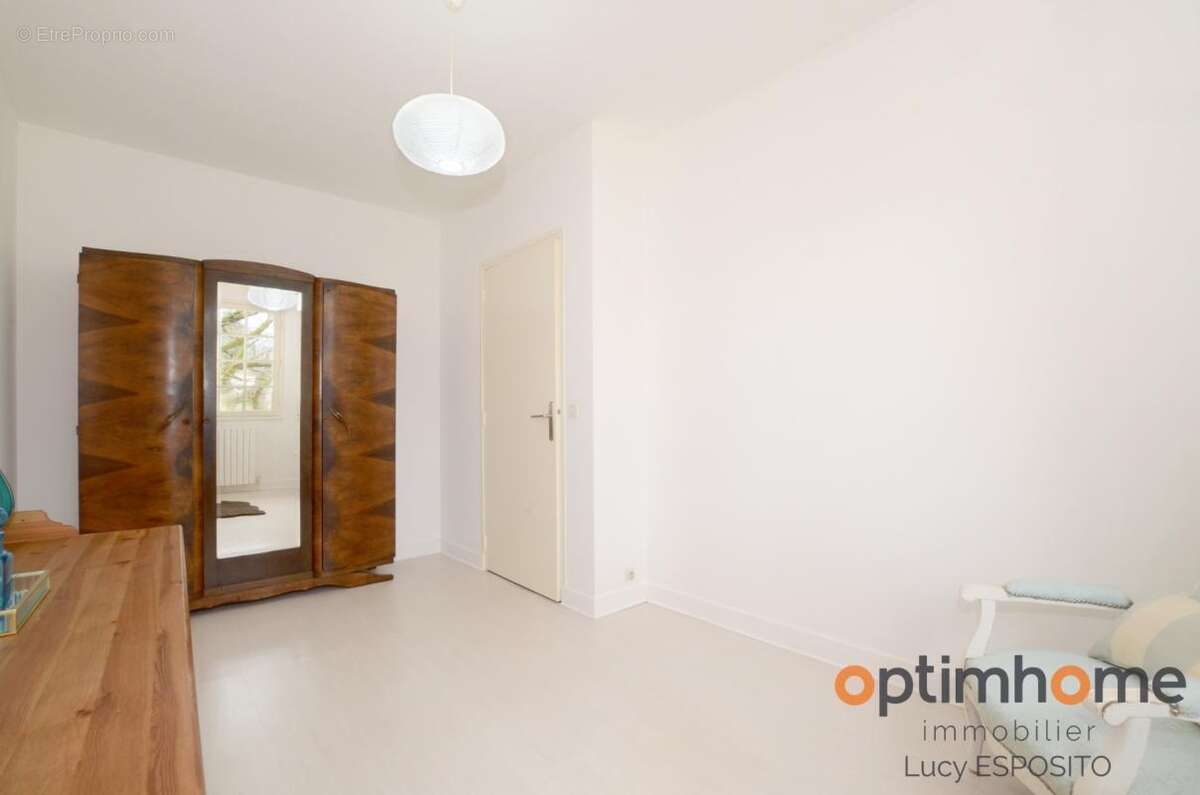 Propriété de 4 chambres au bord de la rivière à vendre - photo 11